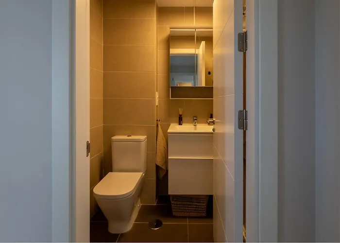 Port-avenue, Design-wohnung, Pool, Strandnah *