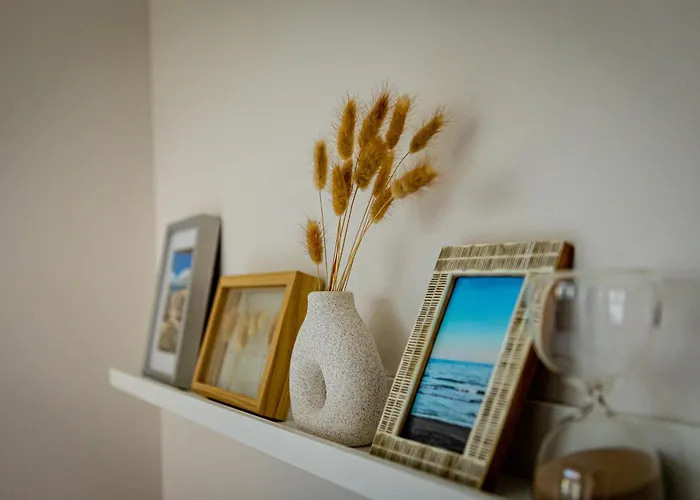 Port-avenue, Design-wohnung, Pool, Strandnah *