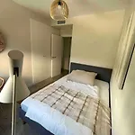 Port-avenue, Design-wohnung, Pool, Strandnah