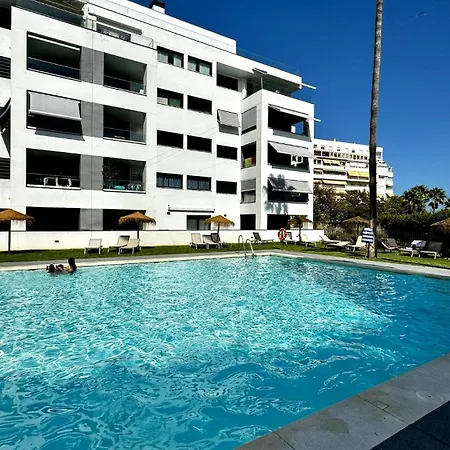 Port-avenue, Design-wohnung, Pool, Strandnah *