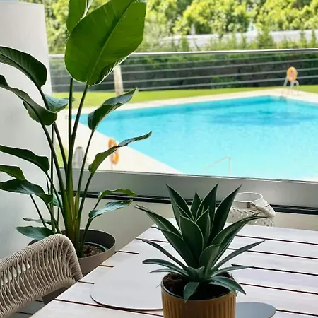 Port-avenue, Design-wohnung, Pool, Strandnah Marbella