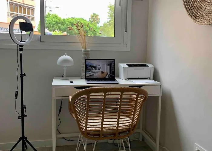 Διαμέρισμα Port-avenue, Design-wohnung, Pool, Strandnah Μαρμπέλλα